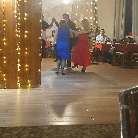 Отель Lendina E Qete *