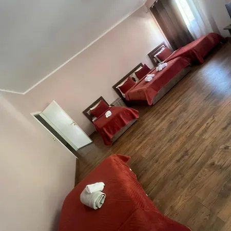 Lendina E Qete Отель *