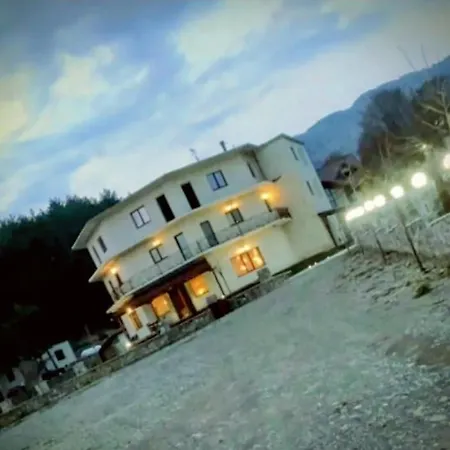 Отель Lendina E Qete