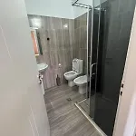 Lendina E Qete 酒店 Razëm