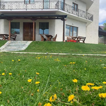 Lendina E Qete Hotel