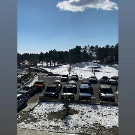 Lendina E Qete فندق Razëm