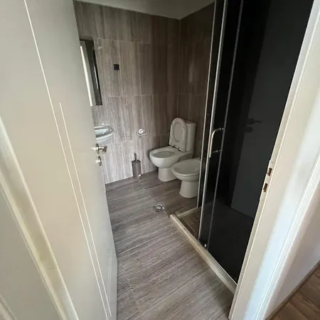 Lendina E Qete Razëm