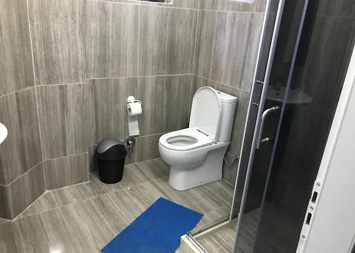 Lendina E Qete * Razëm