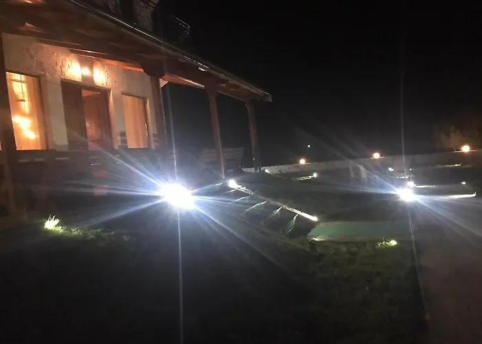 Hotel Lendina E Qete *