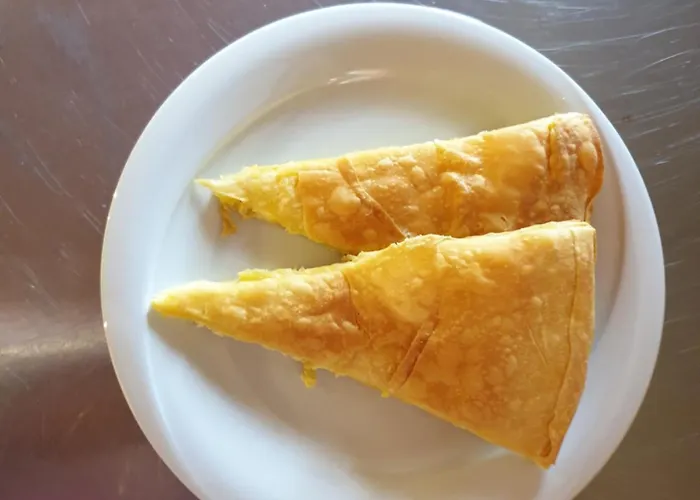 Lendina E Qete * Razëm