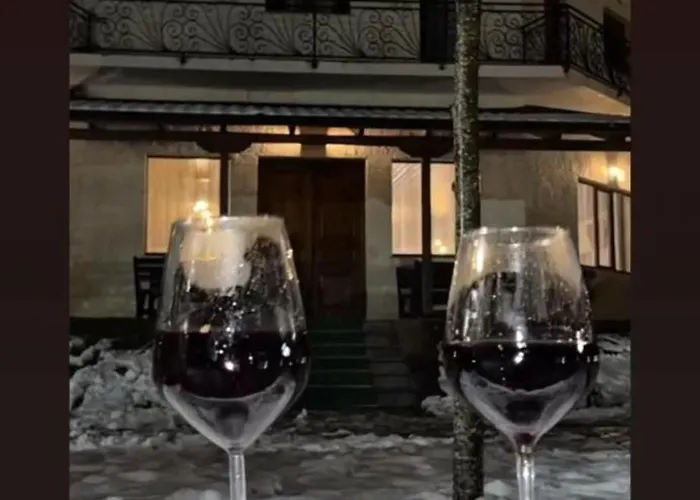 Lendina E Qete Razëm